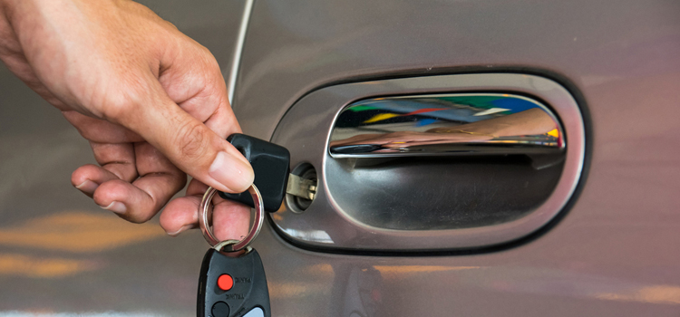 Car door lock repair in Moreno Valley
